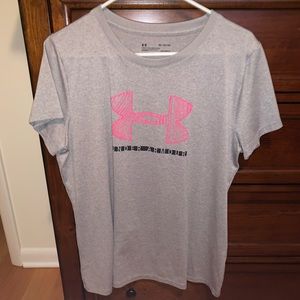 Women’s Scoop Neck Under Armour Athletic T-Shirt